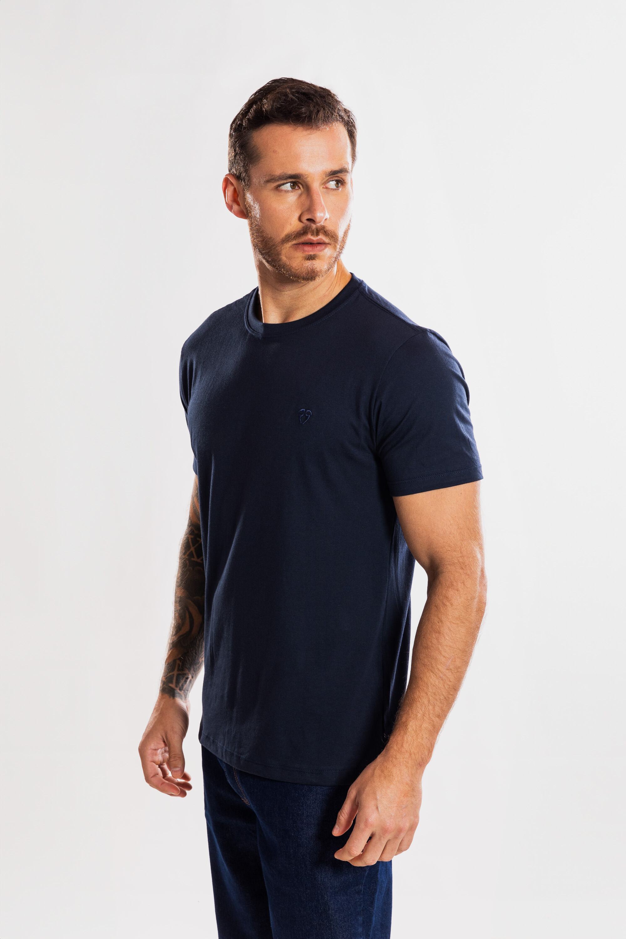 camiseta-masculina-basica-marinho-rocksham-50002-fc00300-50002