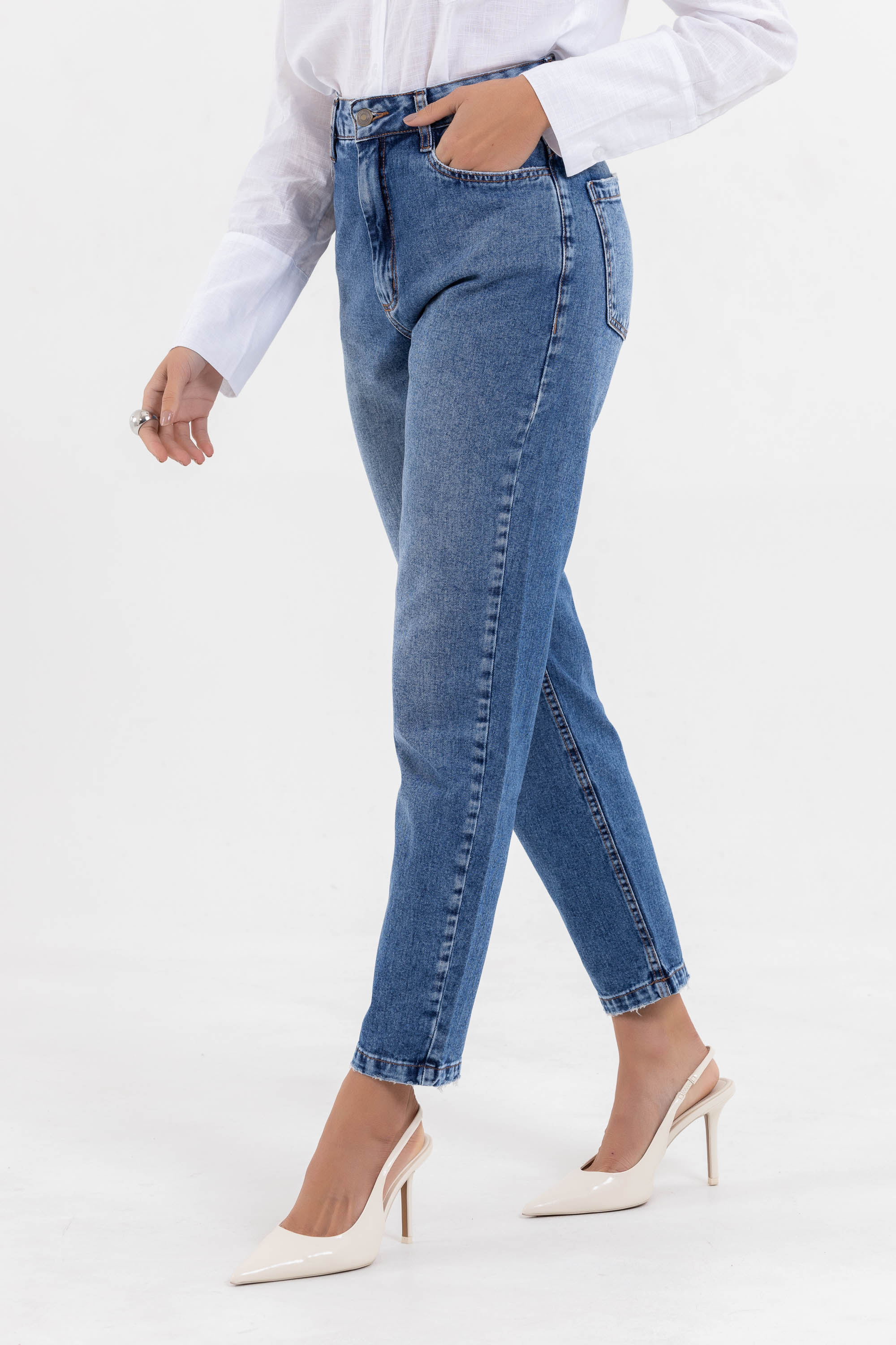 Mom Jeans Feminina CalÃ§a Pantacourt Jeans Renner Denim CalÃ§a